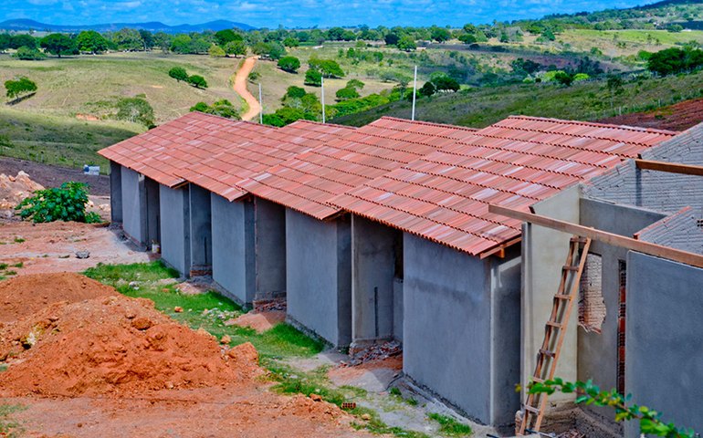 Mais 29 casas serão entregues a famílias carentes de Limoeiro