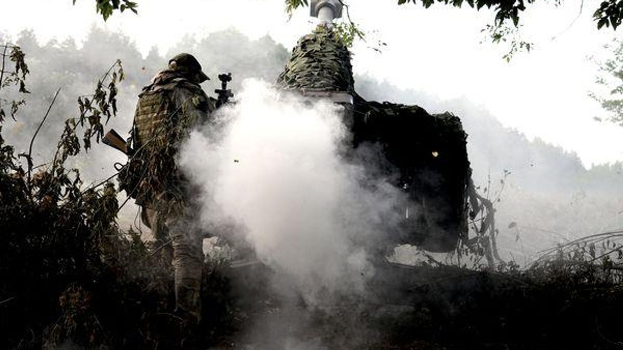 Tropas russas eliminam base temporária de mercenários colombianos em Carcóvia