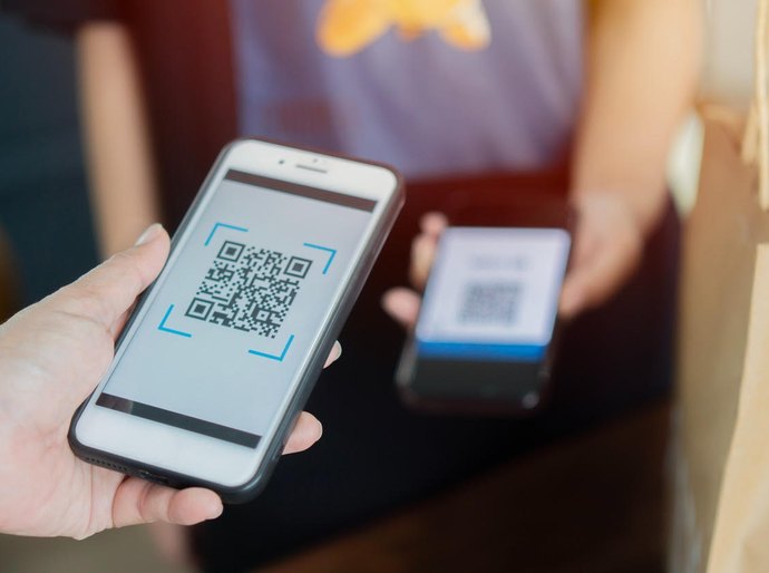 Brasil lidera buscas por QR Code e se antecipa à substituição do código de barras no varejo global a partir de 2027