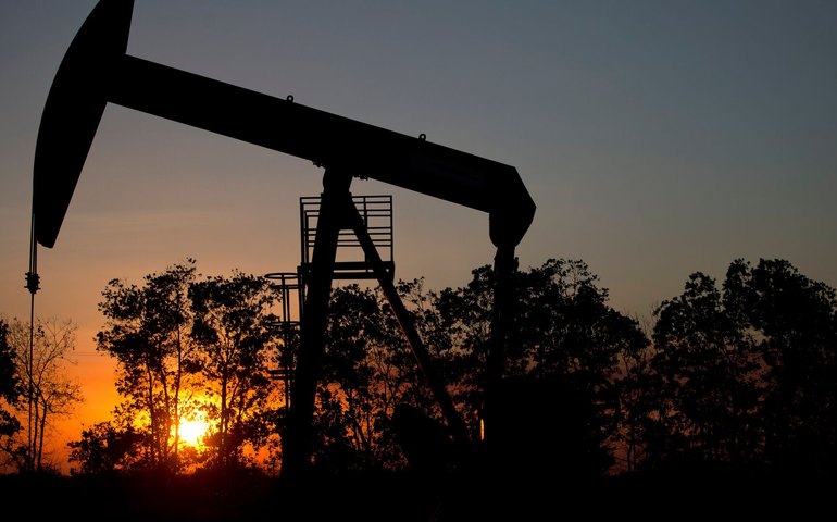 Especialista: Venezuela pode ajudar a equilibrar preços do petróleo em cenário de crise global