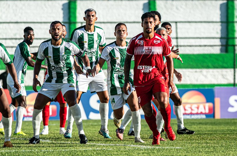 De virada, CRB vence Murici por 2 a 1 e garante vantagem na semifinal do Alagoano