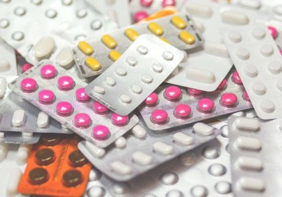 Medicamentos devem sofrer dois reajustes durante 2024 em parte do país