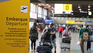 Anvisa desobriga uso de máscaras em voos e aeroportos do Brasil / Foto: Foto: Rovena Rosa/Agência Brasil