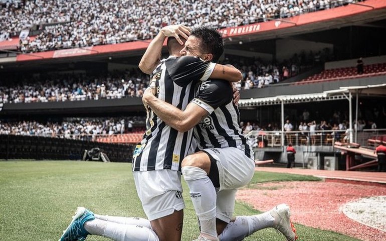 Santos bate São Bernardo no MorumBis, com maior público do Paulistão, e decide quartas em casa