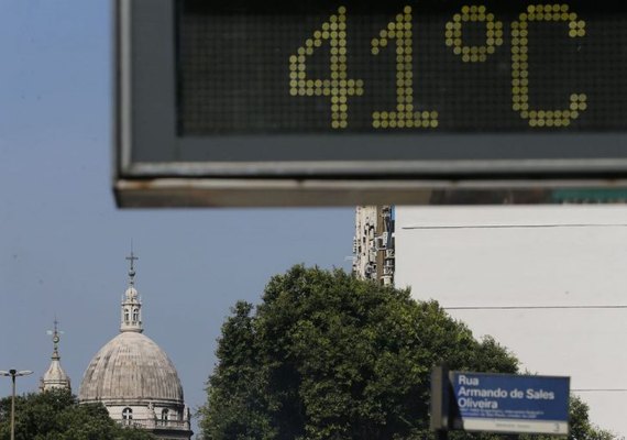 Quando acaba o calor em SP? Saiba data da próxima frente fria