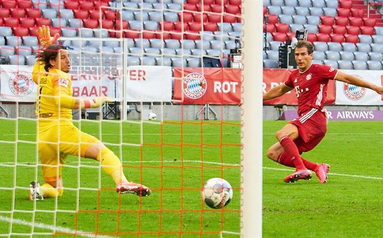 Com gol no fim, Bayern bate Mönchengladbach e fica a uma vitória do título alemão