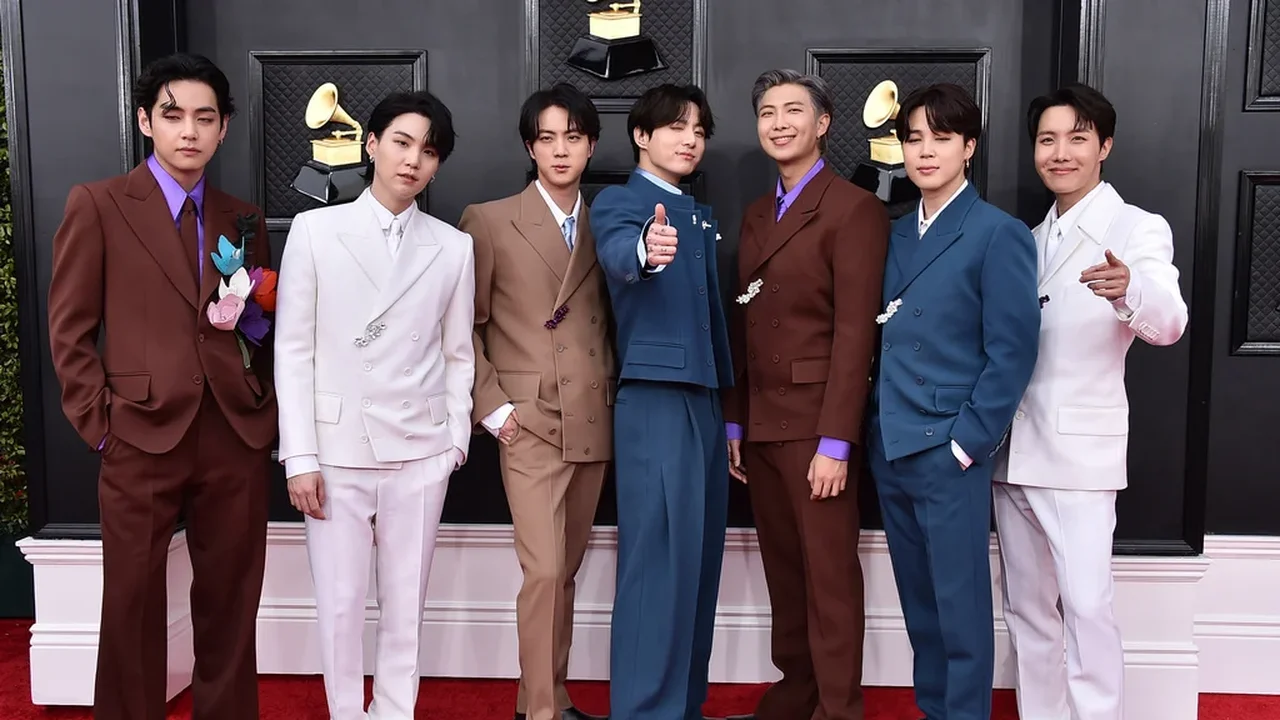 BTS quebra recorde dos Rolling Stones e registra maior faturamento mensal entre grupos musicais