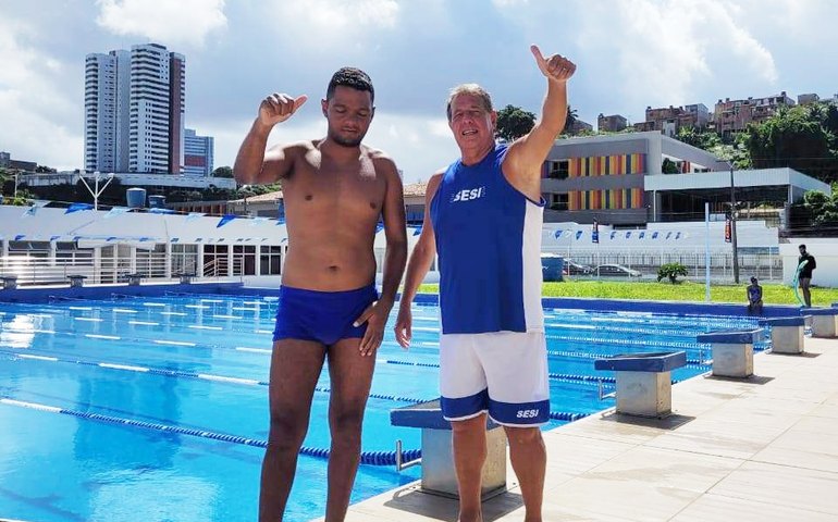 Nadador alagoano disputa seletiva nacional para campeonato de natação paralímpica