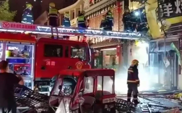 Explosão de gás em restaurante na capital libanesa deixa ao menos oito mortos