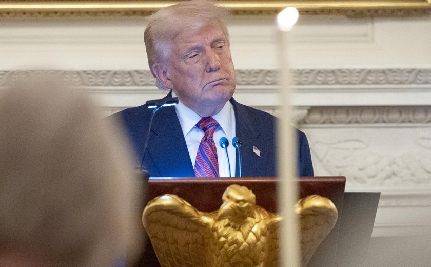 Trump diz que vai destruir novas instalações nucleares no Irã, caso sejam construídas