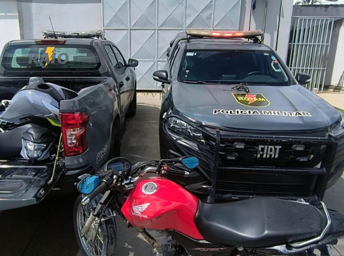 Suspeito de roubos de motos atira contra policiais e morre em confronto no Santa Lúcia