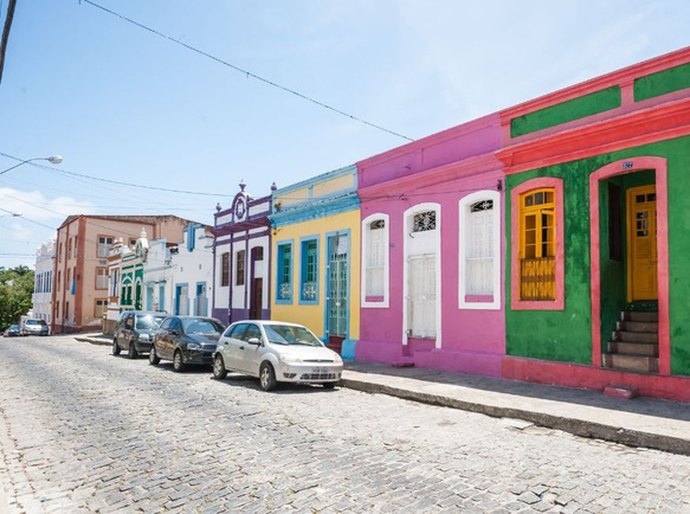 Conheça Olinda: onde cultura e tradição atraem turistas durante todo o ano