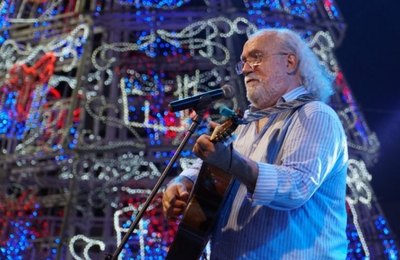 Eliezer Setton encerra Natal Luz deste domingo em Palmeira com muito forró