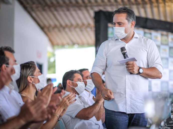 Governador Renan Filho anuncia implantação de rodovia entre Batalha e Olivença