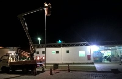 Sima faz manutenção na iluminação da UPA Trapiche