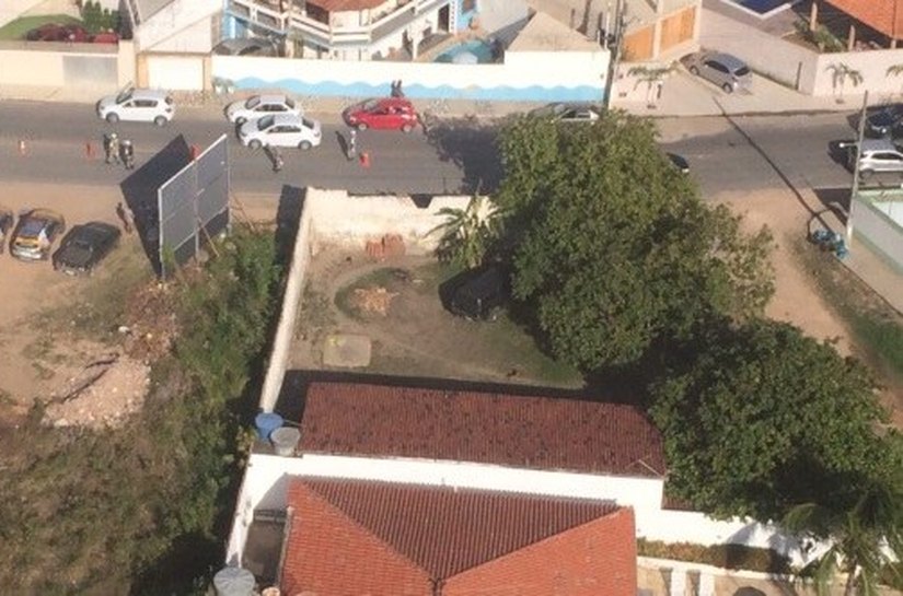Operação Verão autua infratores na Barra de São Miguel neste domingo