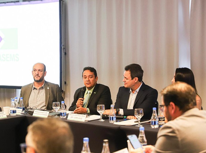 Vice-presidente do Conasems discute pautas de interesse do SUS no país