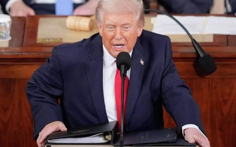 Ofensiva contra o Irã pode terminar em dias, afirma Trump