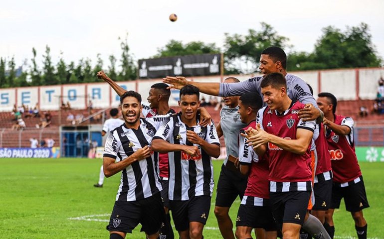 Atlético-MG e Grêmio goleiam e se enfrentam nas oitavas de final da Copinha
