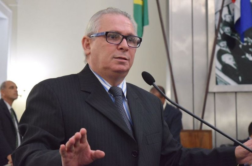 Projeto cria condições especiais para realização de concursos público por deficientes visuais