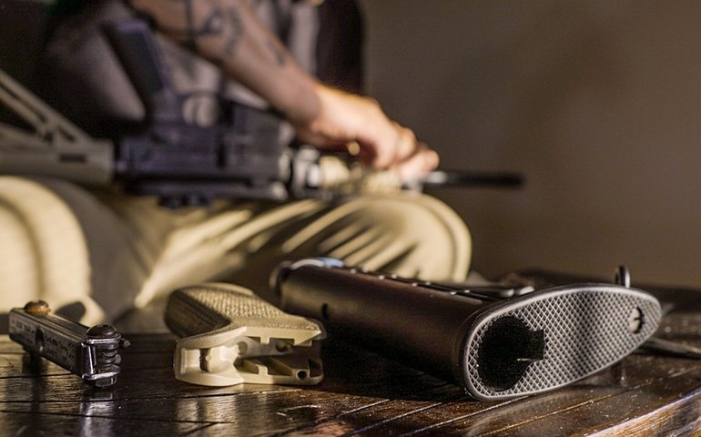 Fuzil usado contra Trump, AR-15 foi a arma mais utilizada em chacinas nos EUA na última década
