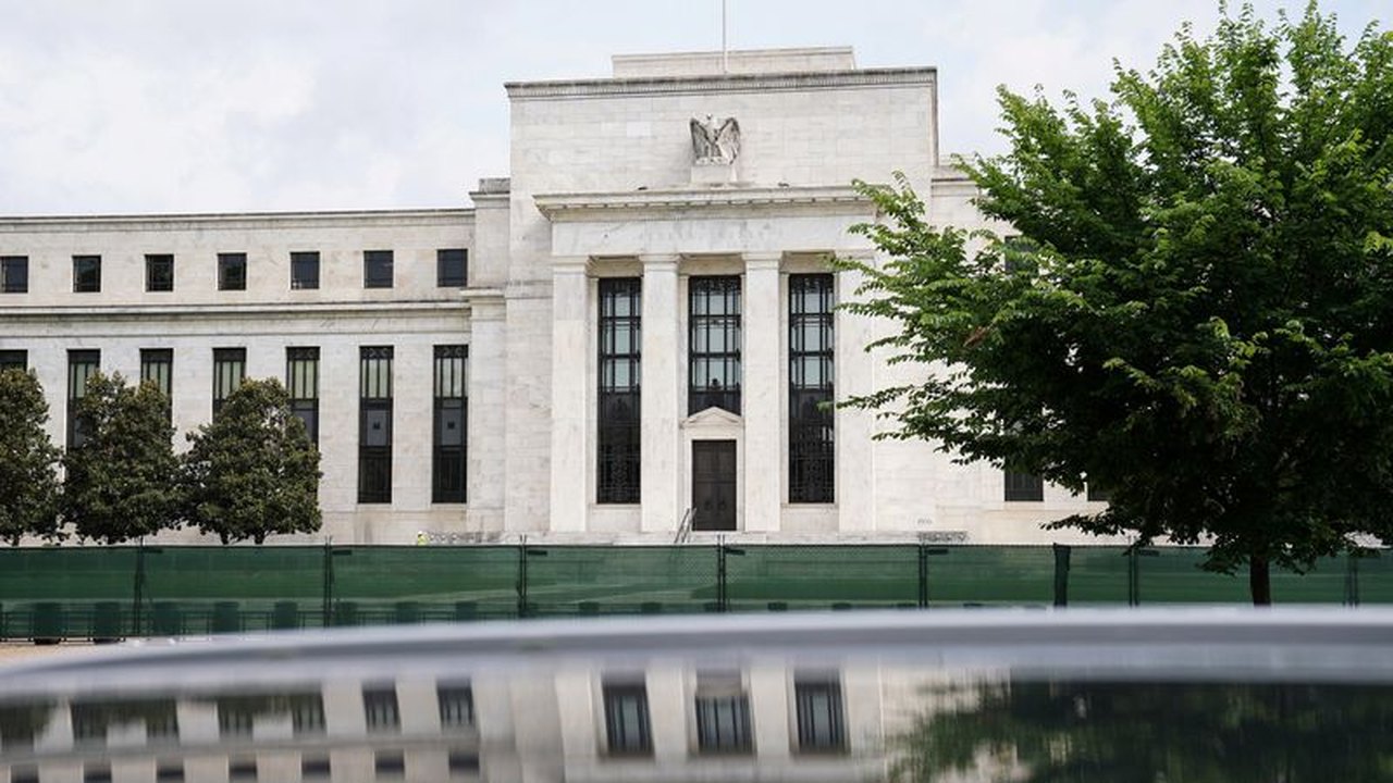 FOMC ainda precisa elevar juros em 25 pontos-base ao menos duas vezes, diz dirigente do Fed