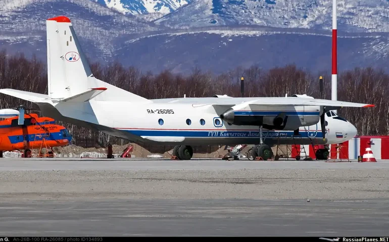 Avião militar com sete pessoas cai na Rússia
