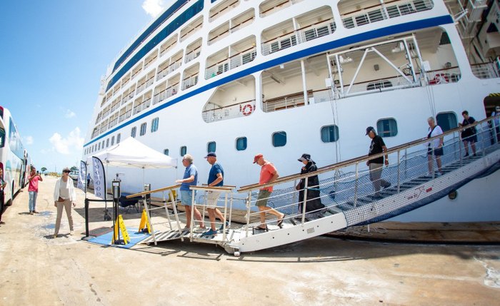 Navio chega no Porto de Maceió às 8h com 4.546 passageiros