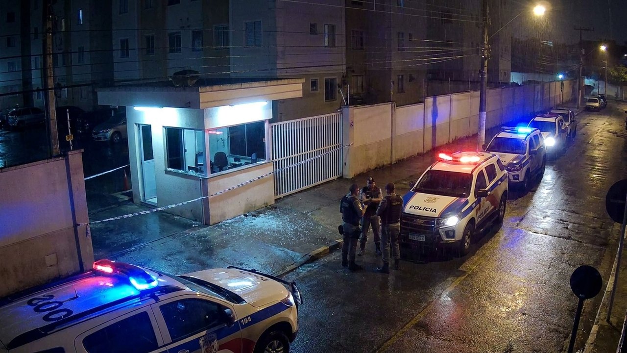 Criminosos armados invadem condomínio em Rio das Pedras e rendem funcionários da portaria