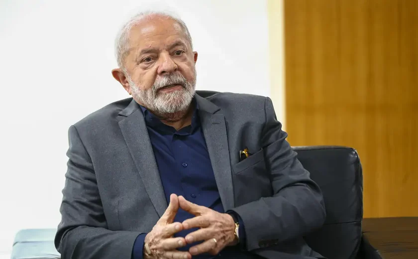 Após reunião, Lula diz que diálogo entre poderes voltou a ser regra