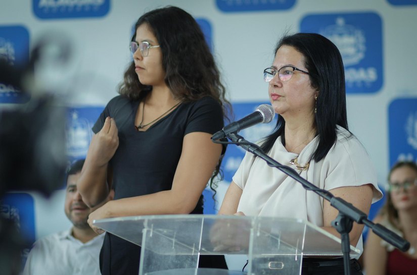 Governo do Estado assina ordens ordens de serviço e garante Creche Cria e duas Escolas do Coração em Maceió