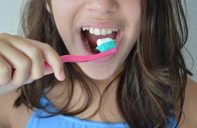 Câncer de Boca: Veja importância da consulta periódica ao dentista e do autoexame