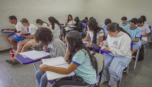 Estudantes - Escola / Foto: Foto: Rafa Neddermeyer/Agência Brasil