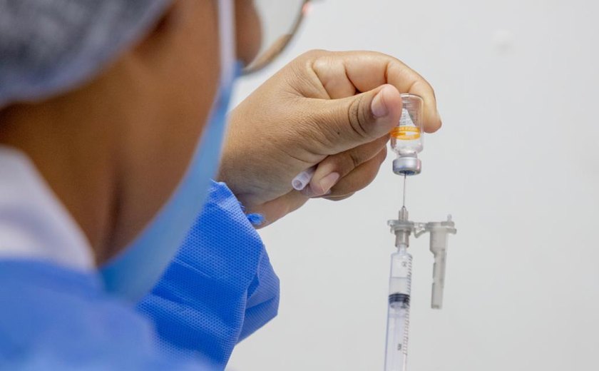 Covid-19: Estados suspendem vacinação em gestantes após recomendação da Anvisa