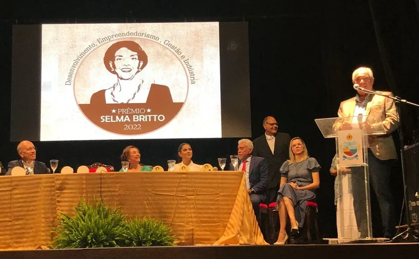 Prêmio Selma Brito em Penedo homenageia diversas personalidades