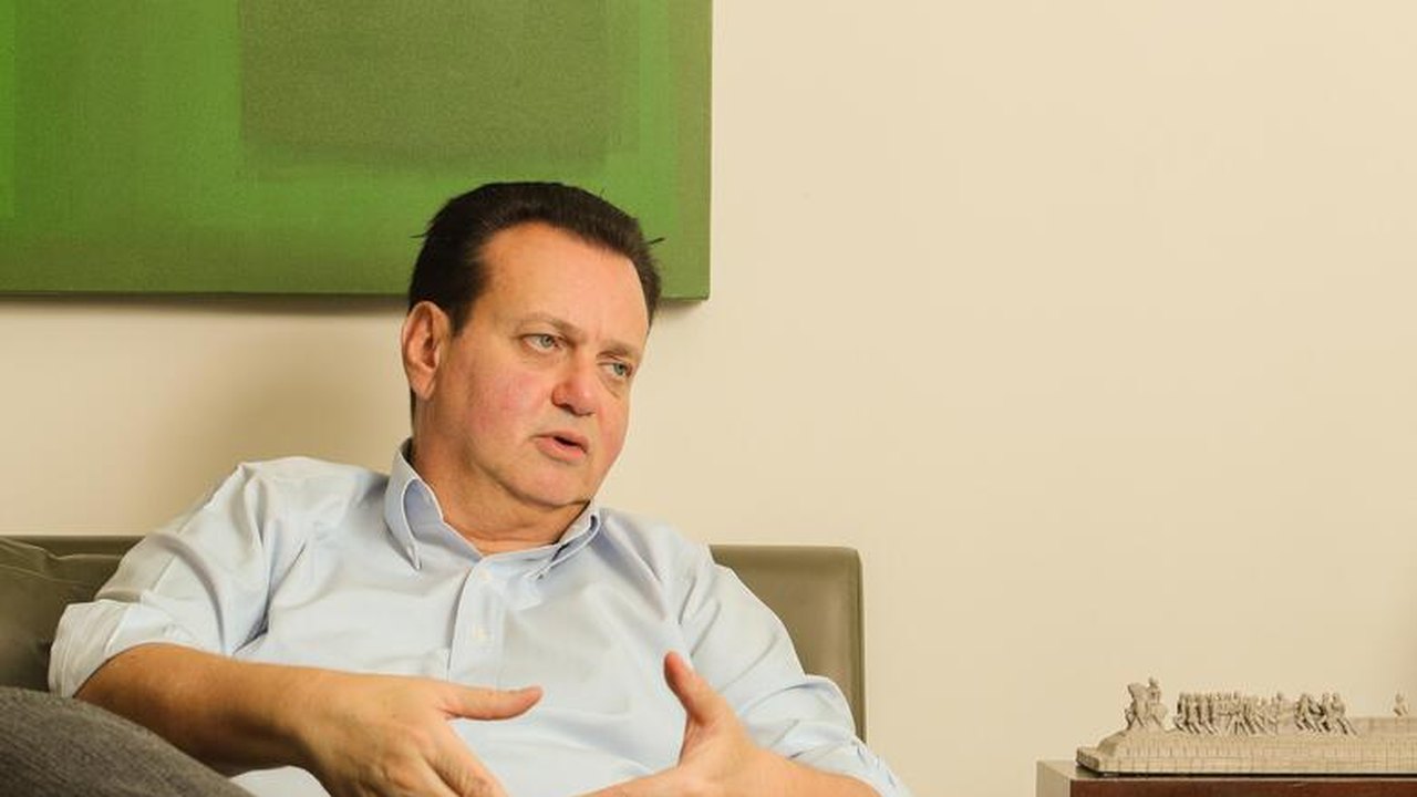 Kassab prepara ofensiva para atrair prefeitos tucanos em SP