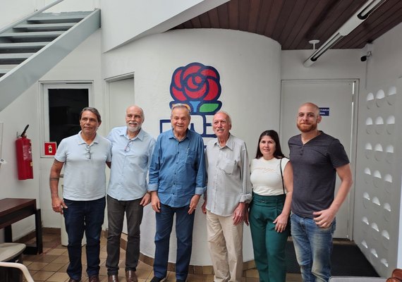 Encontro entre PTB e PDT em Maceió reforça diálogo trabalhista