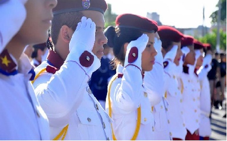 Colégio Tiradentes divulga normas do Exame de Seleção para ingresso de novos alunos em 2015