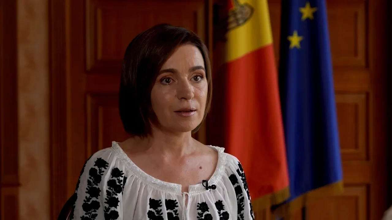 Moldávia aprova adesão à UE com maioria estreita e acusa Rússia de interferência