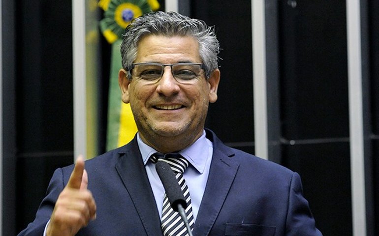 Nereu Crispim: Situação emergencial em transporte de cargas é ‘pedalada tabajara’