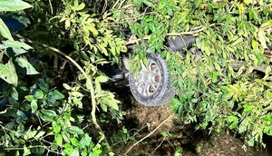Duas pessoas ficam feridas após caminhonete cair da ponte no Baixo São Francisco Sergipano