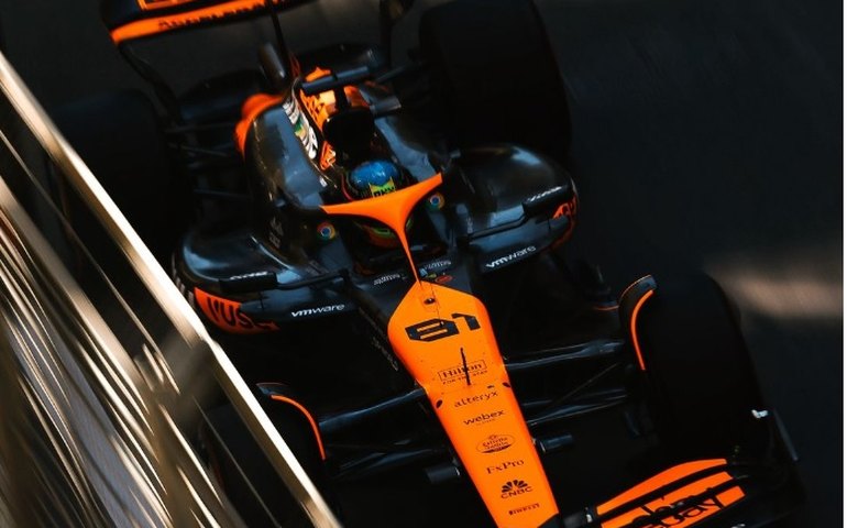 McLaren terá pintura especial no carro com o nome de Ayrton Senna no GP de Cingapura