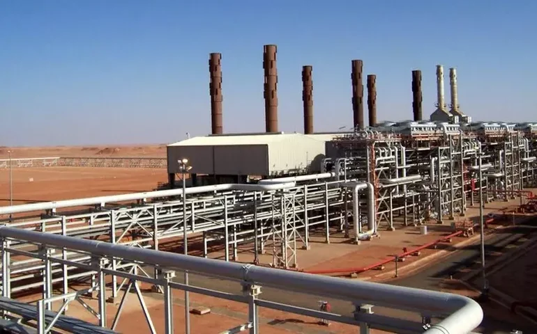 União Europeia avança com proposta para proibir gás russo