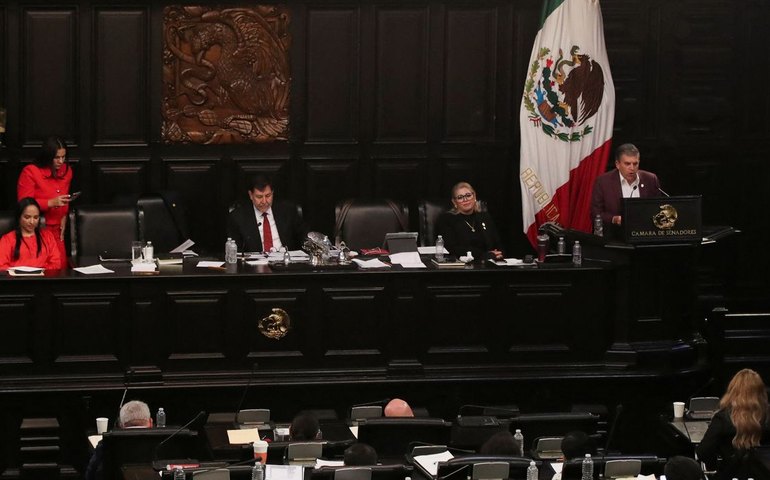 Senado do México aprova reforma judicial em vitória de López Obrador