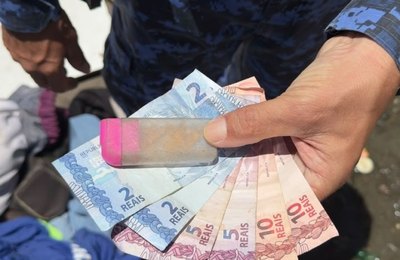 Guarda Municipal prende homem em flagrante por tráfico de drogas, na Levada