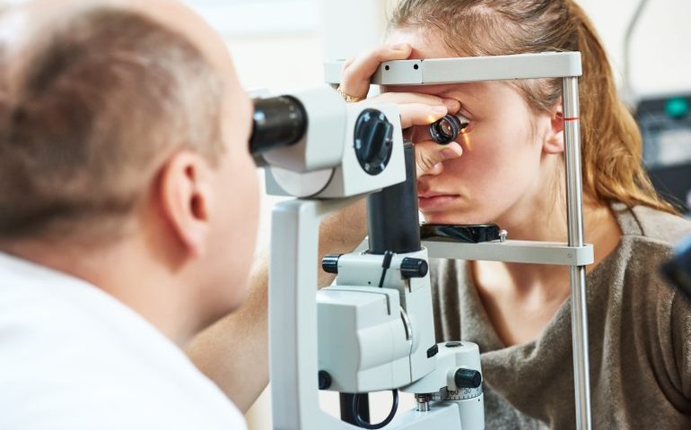 Abril Marrom e saúde ocular são temas de debate na Comissão de Saúde nesta quinta