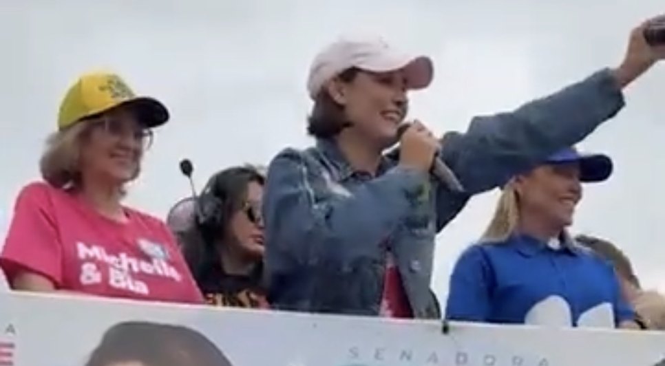 Um dia antes das eleições, Michelle Bolsonaro realizou ato em Ceilândia (DF), onde nasceu