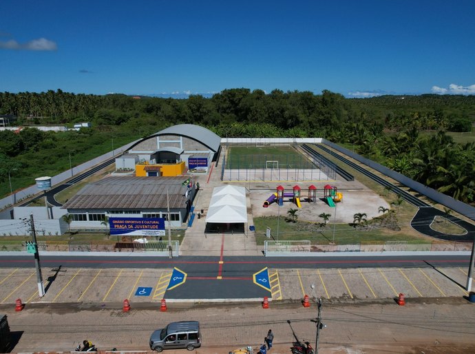 Coruripe em Festa: Dois Novos Espaços para Esporte e Lazer são inaugurados com a Presença do Ministro dos Esportes
