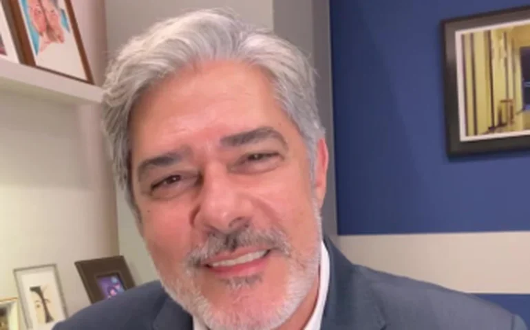 William Bonner revela nervosismo antes de se despedir do Jornal Nacional: 'Pode ser que eu desmaie na hora'