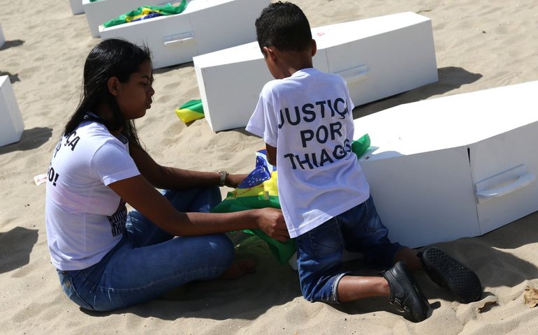 PMs acusados da morte de menino vão a júri popular no Rio